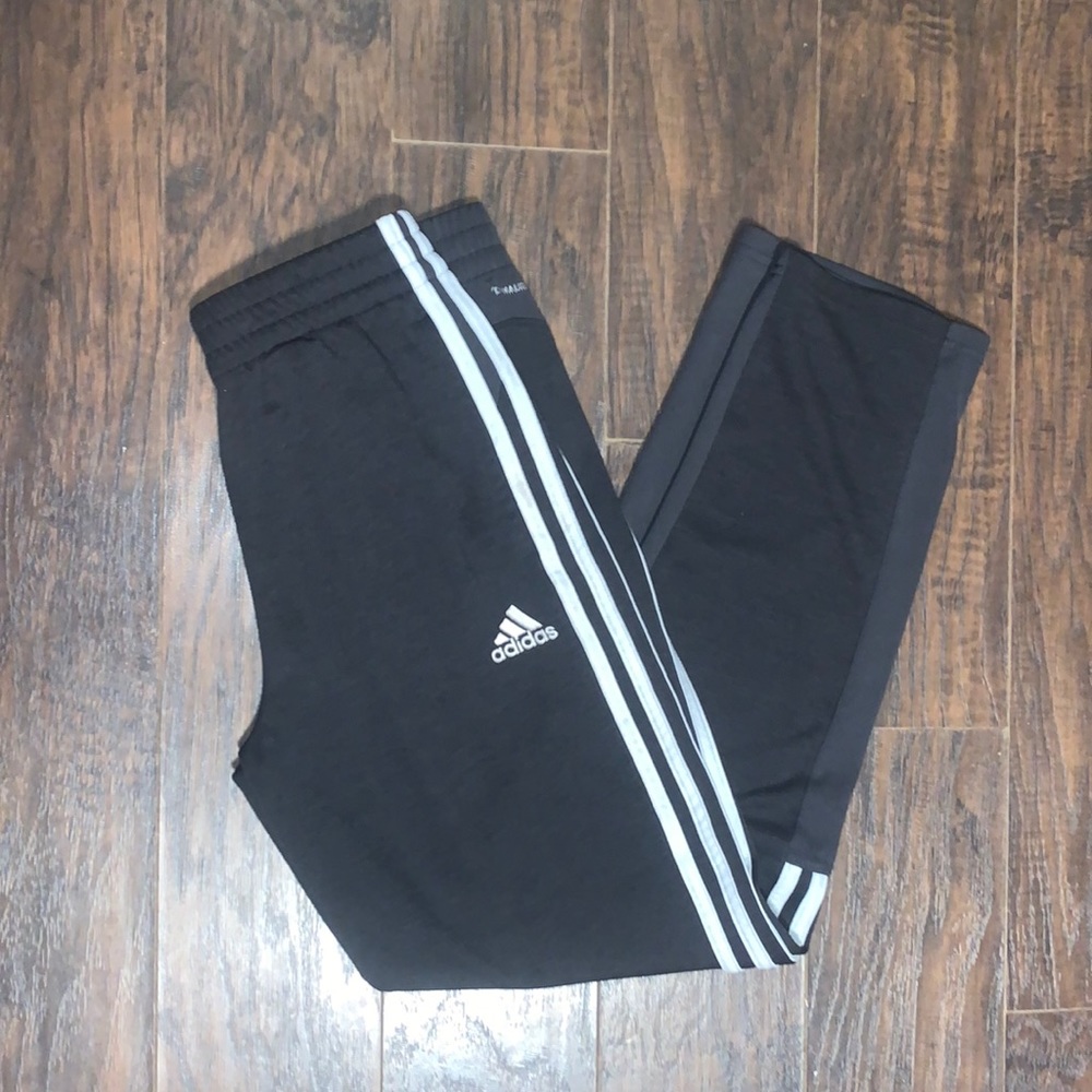 black adidas pants